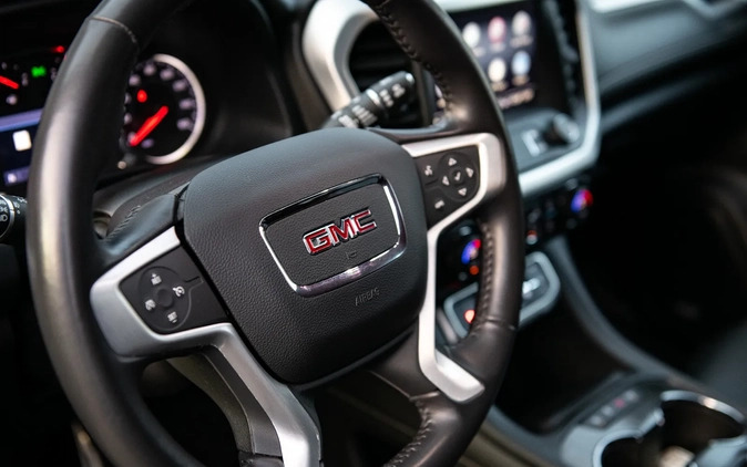 GMC Acadia cena 133000 przebieg: 110000, rok produkcji 2020 z Mszana Dolna małe 326